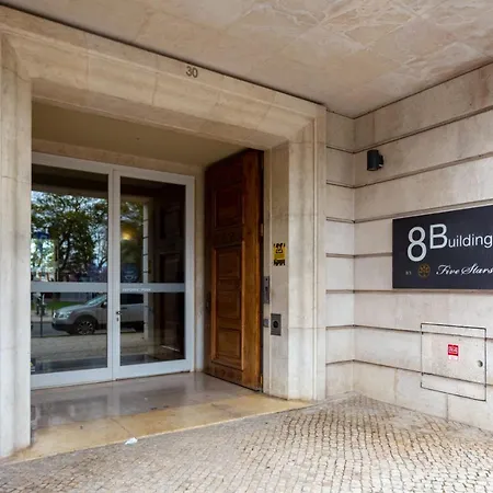 Apartment 8 Building Serviced By The River Lissabon