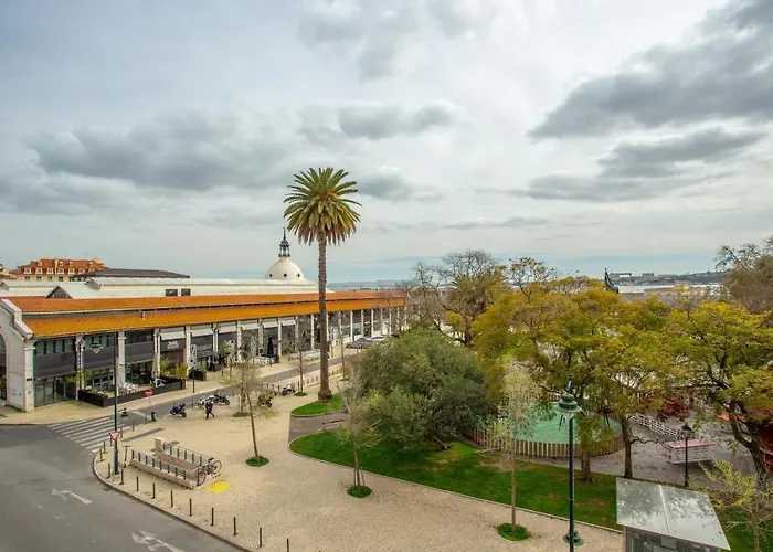 8 Building Serviced By The River * Lisboa